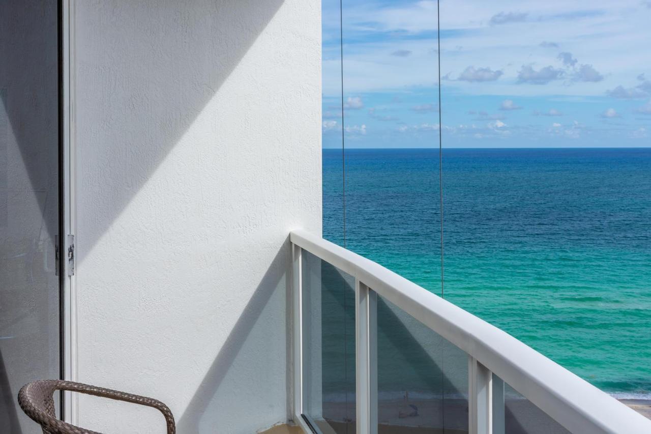 Hotel International Beach Tump Resort Ocean View 1100 Sf 1 Bed 1Bth Privately Owned Sunny Isles ไมอามีบีช ภายนอก รูปภาพ